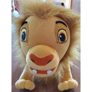 Disneys The Lion King Adult Simba Plush #10260 Hasbro 2003 Sits 10" EUC Free Shp